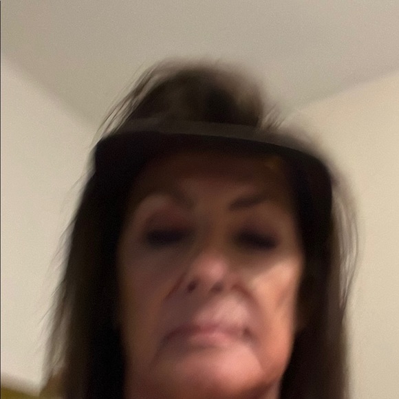 Meet your Posher, Rosemarie - Picture 1 of 1